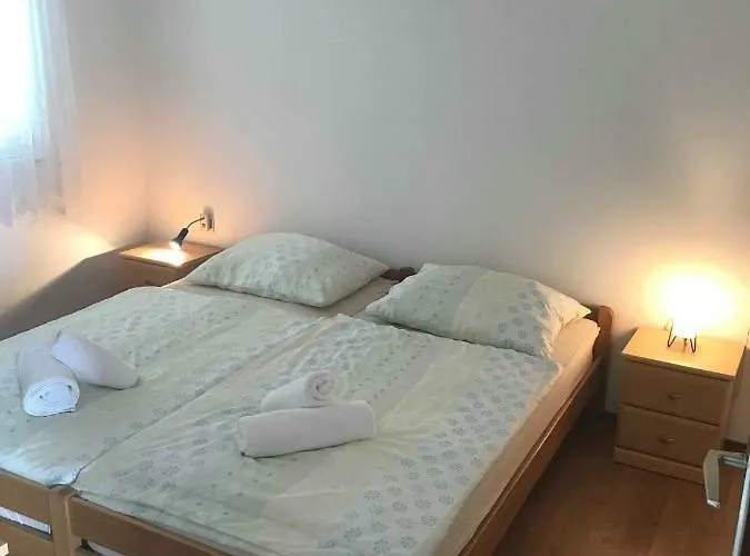 아파트 Sekler Ante Tribunj